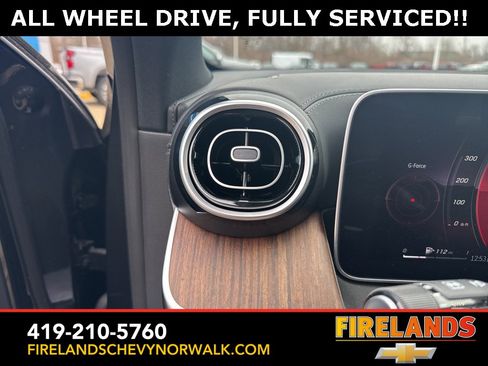 Used 2023 Mercedes-Benz GLC 300 4MATIC image 11