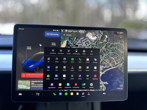 Used 2024 Tesla Model Y Long Range image 13