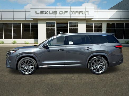 New 2026 Lexus TX 350 AWD image 2