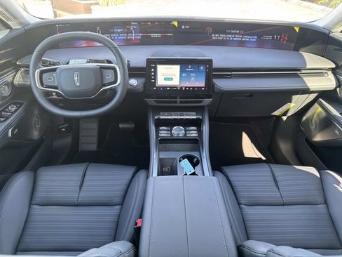 New 2026 Lincoln Nautilus Reserve image 23