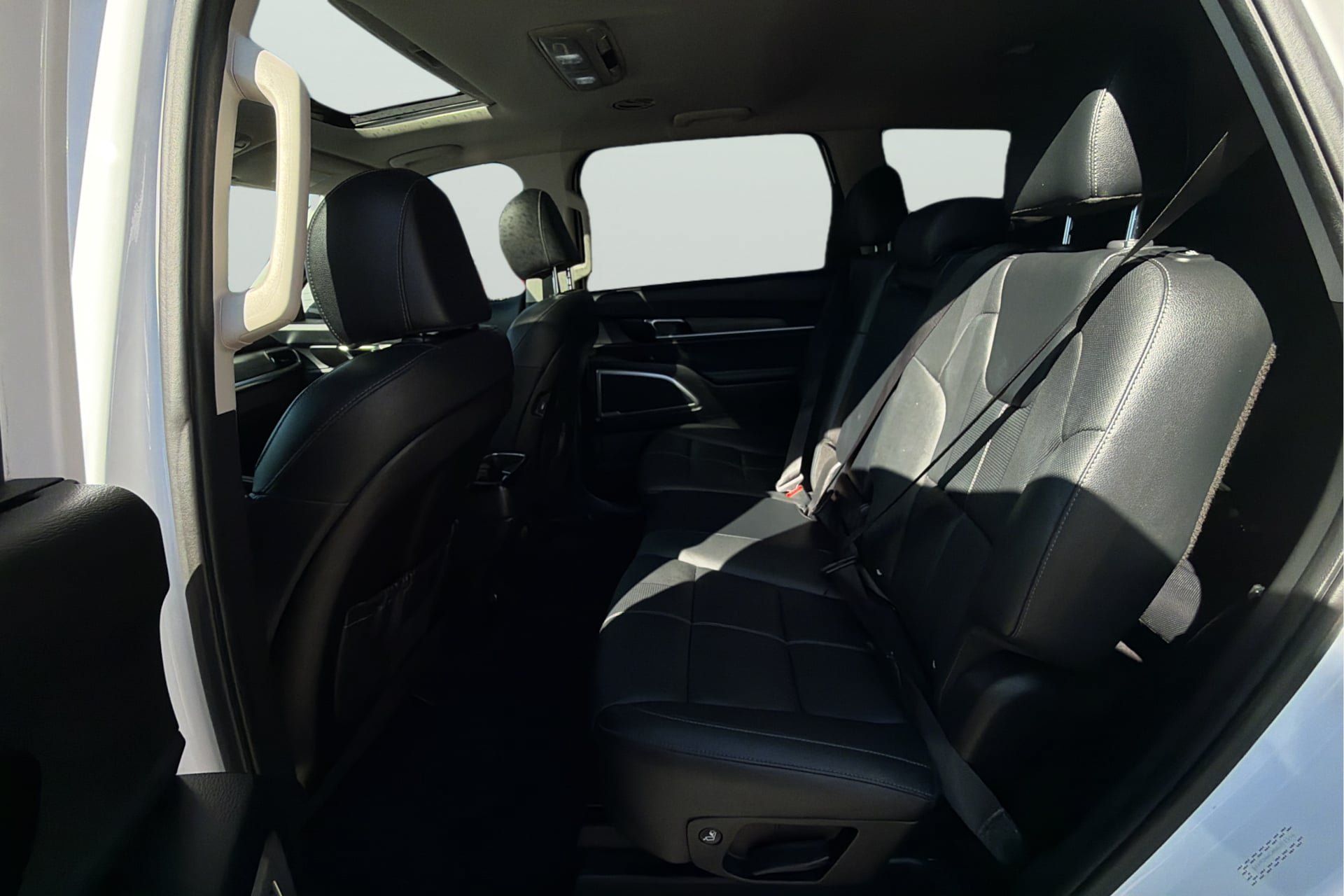 Used 2022 Kia Telluride EX w/ Towing Package FWD image 33