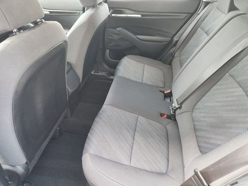 Used 2022 Kia Seltos LX image 21