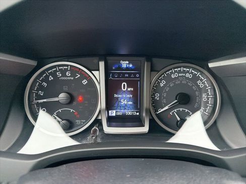 Certified 2023 Toyota Tacoma 4x4 Double Cab image 21