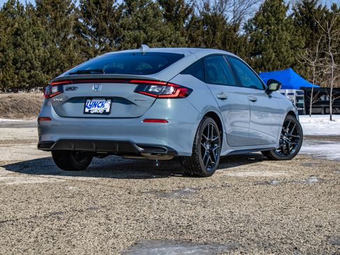 Used 2024 Honda Civic Sport image 12