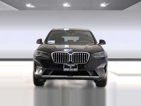 Used 2023 BMW X3 xDrive30i w/ Premium Package image 5