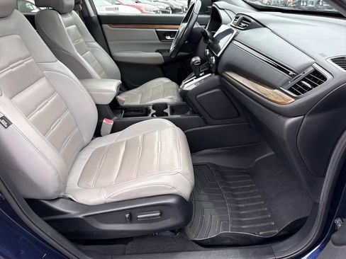 Used 2019 Honda CR-V Touring image 25