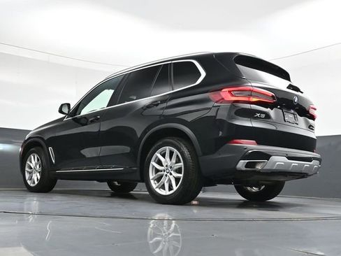 Used 2023 BMW X5 xDrive40i w/ Premium Package AWD/4WD image 33