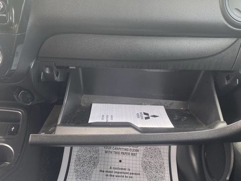 Used 2018 Mitsubishi Mirage G4 ES FWD image 12
