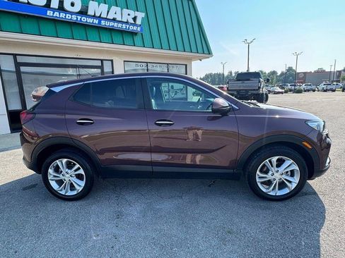 Used 2022 Buick Encore GX Preferred AWD/4WD image 2