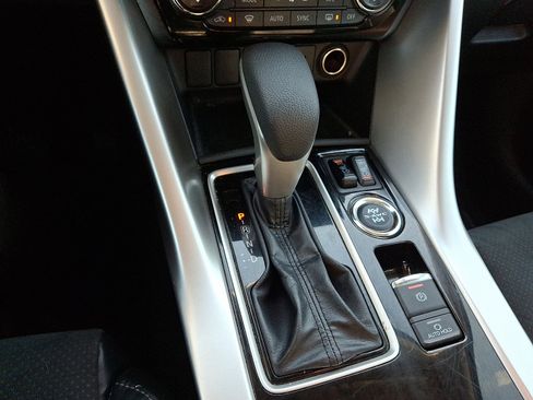 Used 2024 Mitsubishi Eclipse Cross SE AWD/4WD image 14