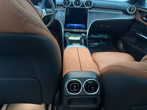 Used 2026 Mercedes-Benz C 300 Sedan image 23