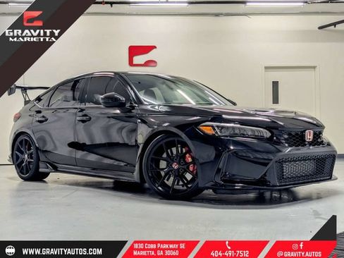 Used 2023 Honda Civic Type R image 1