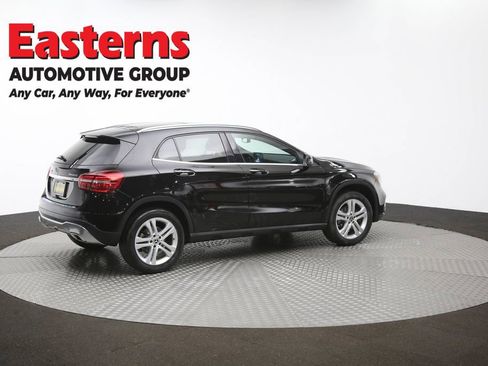 Used 2019 Mercedes-Benz GLA 250 4MATIC w/ Premium Package image 45