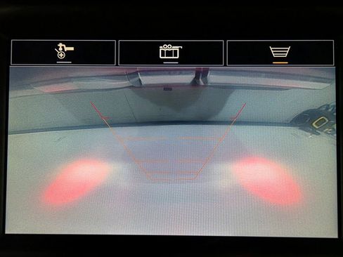 Used 2021 GMC Sierra 1500 AT4 w/ AT4 Preferred Package image 9