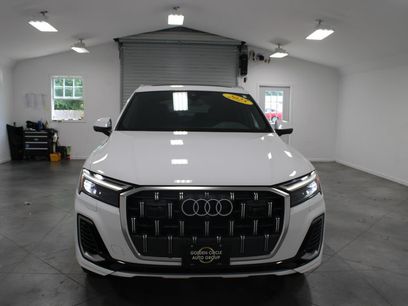 Used 2025 Audi Q7 3.0T Premium Plus