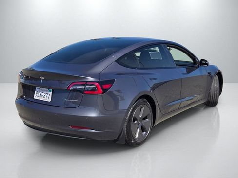 Used 2022 Tesla Model 3 Long Range AWD/4WD image 4