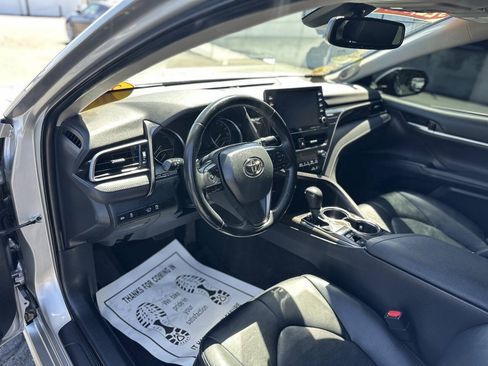 Used 2021 Toyota Camry XSE w/ Navigation Upgrade Package FWD image 10