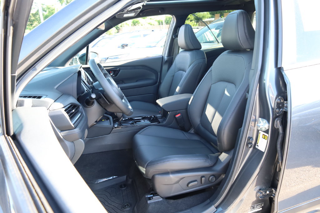 Used 2026 Subaru Forester Limited AWD/4WD image 9