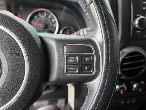 Used 2013 Jeep Wrangler Sport AWD/4WD image 14
