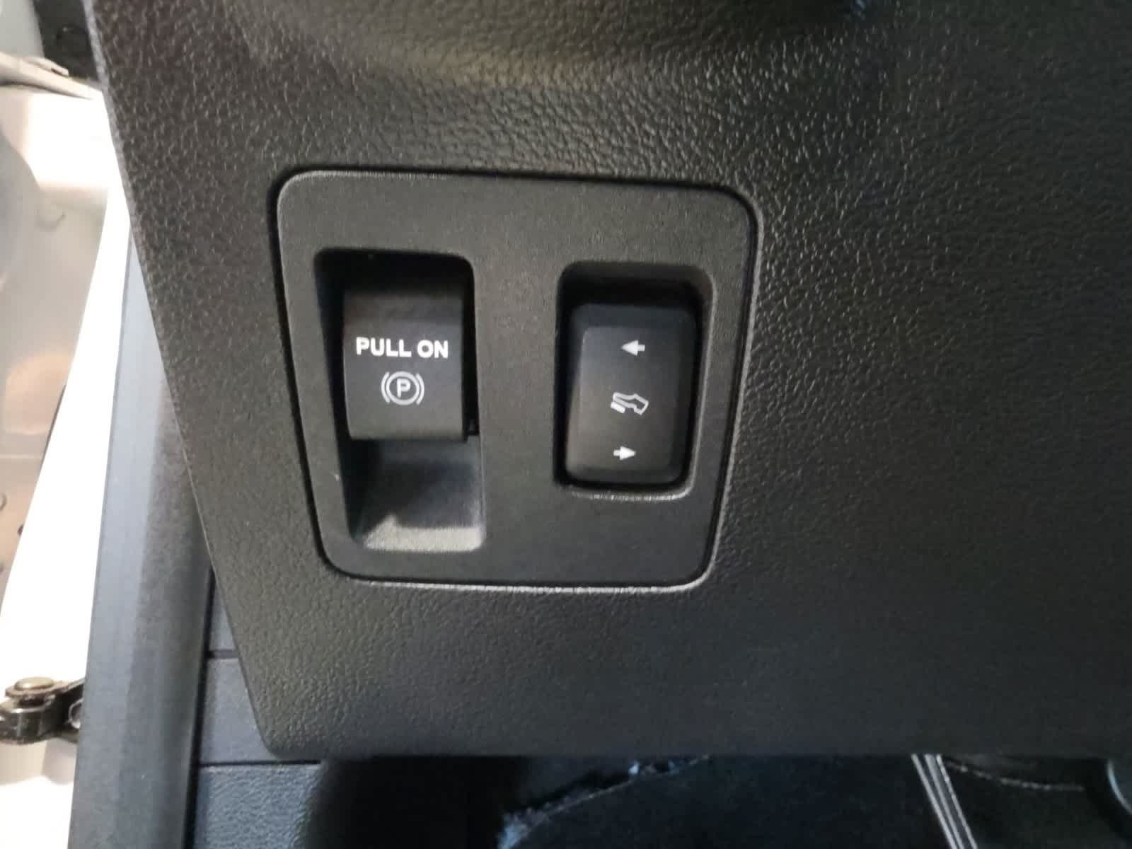 Used 2018 Ford F150 Limited AWD/4WD image 25