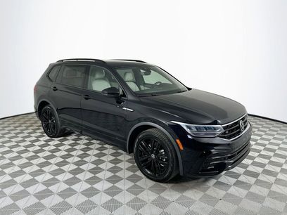 Used 2022 Volkswagen Tiguan SE R-Line