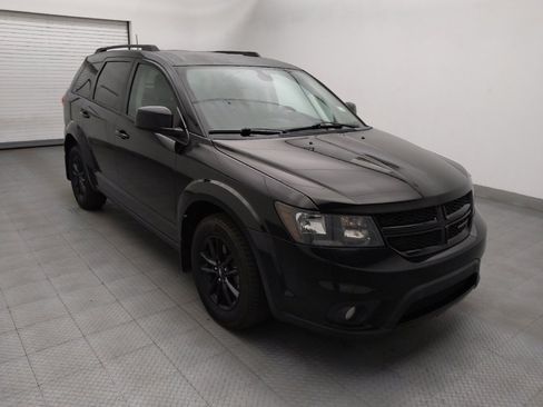 Used 2019 Dodge Journey SE w/ Connectivity Group FWD image 13