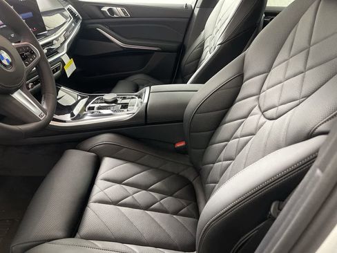 Certified 2024 BMW X5 xDrive40i w/ M Sport Package image 9