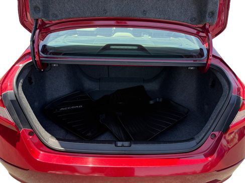 Used 2018 Honda Accord EX-L image 17