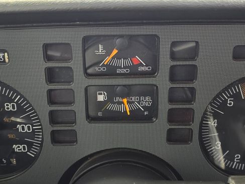 Used 1988 Pontiac Fiero GT image 71