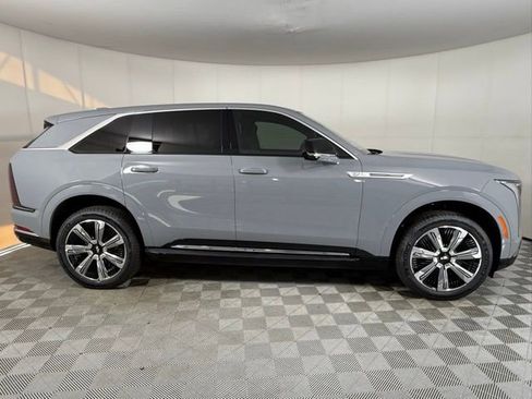 New 2026 Cadillac Escalade IQ Luxury 1 image 8