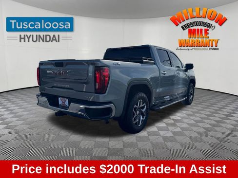 Used 2024 GMC Sierra 1500 SLT w/ SLT Premium Package image 3