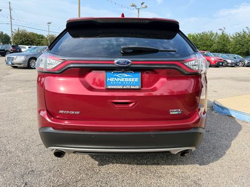 Used 2017 Ford Edge SEL w/ Equipment Group 201A AWD/4WD image 8