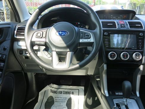 Used 2018 Subaru Forester 2.5i Premium AWD/4WD image 20