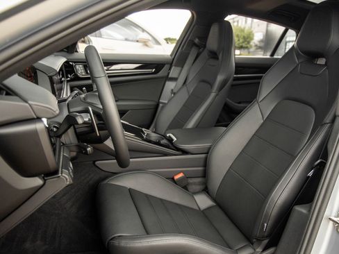 New 2026 Porsche Panamera 4 AWD/4WD image 5