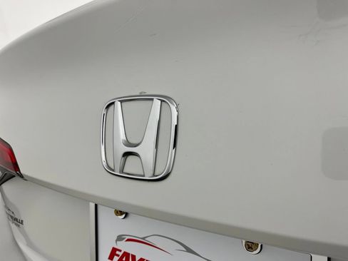 Certified 2024 Honda Civic Touring image 12
