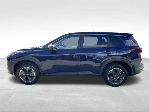 Used 2025 Nissan Rogue SV image 6