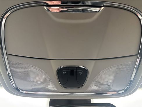 Used 2020 Jeep Cherokee Trailhawk w/ Cold Weather Group image 30