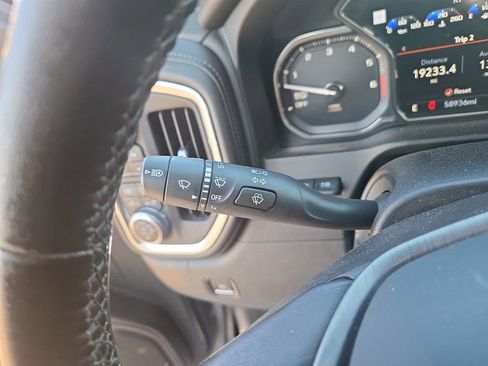 Used 2021 GMC Sierra 1500 Denali w/ Denali Ultimate Package image 18