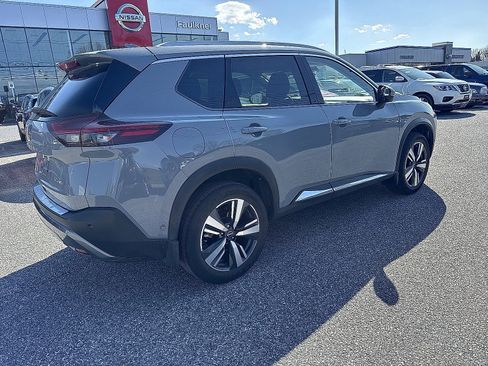 Certified 2023 Nissan Rogue SL w/ SL Premium Package image 3