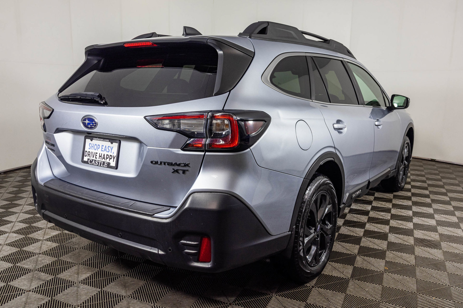 Used 2020 Subaru Outback Onyx Edition XT w/ Popular Package #2 AWD/4WD image 17
