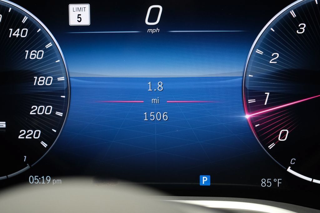 Used 2025 Mercedes-Benz AMG GT 63 image 23