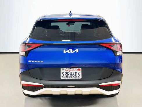 Certified 2025 Kia Sportage EX image 6
