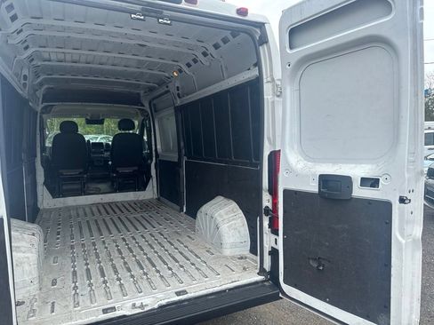 Used 2023 RAM ProMaster 2500 FWD image 36