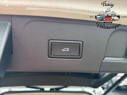 New 2026 Volkswagen Atlas SEL image 25