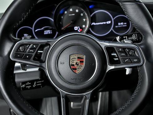 Used 2018 Porsche Panamera 4S image 29