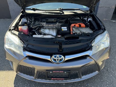 Used 2016 Toyota Camry LE FWD image 8