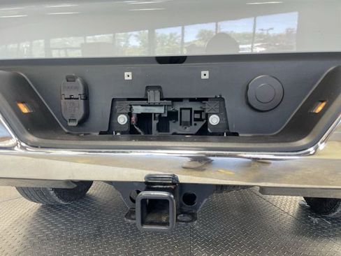 Used 2024 Chevrolet Silverado 1500 LT AWD/4WD image 26