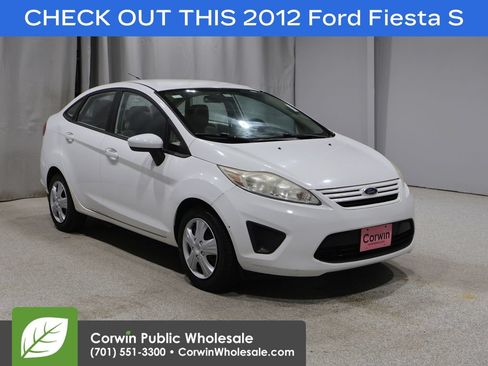 Used 2012 Ford Fiesta S FWD image 1