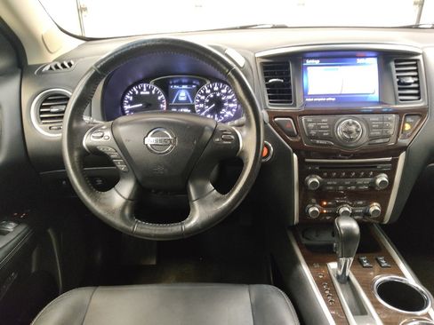 Used 2014 Nissan Pathfinder SL w/ SL Tech Package image 22