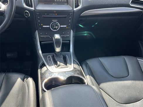 Used 2015 Ford Edge Titanium w/ Equipment Group 302A image 18
